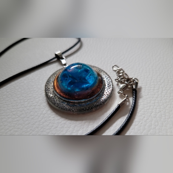 𝑅𝑒𝑠𝑖𝑛 𝐴𝑚𝑢𝑙𝑒𝑡 - Picture 9 of 17